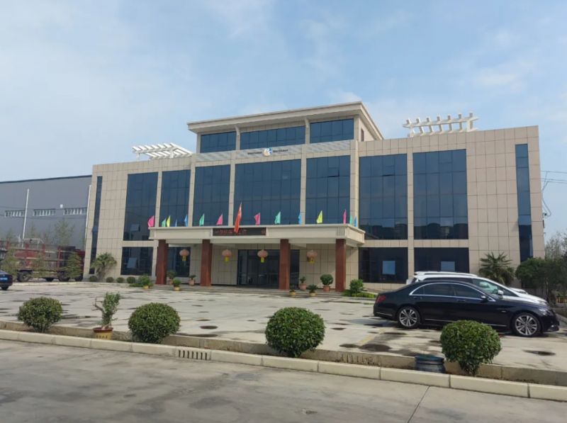 新鄉市榮盛金屬包裝有限公司迎來發展黃金期，全系列產品成為地區產業支柱，受到當地領導部門高度贊揚！